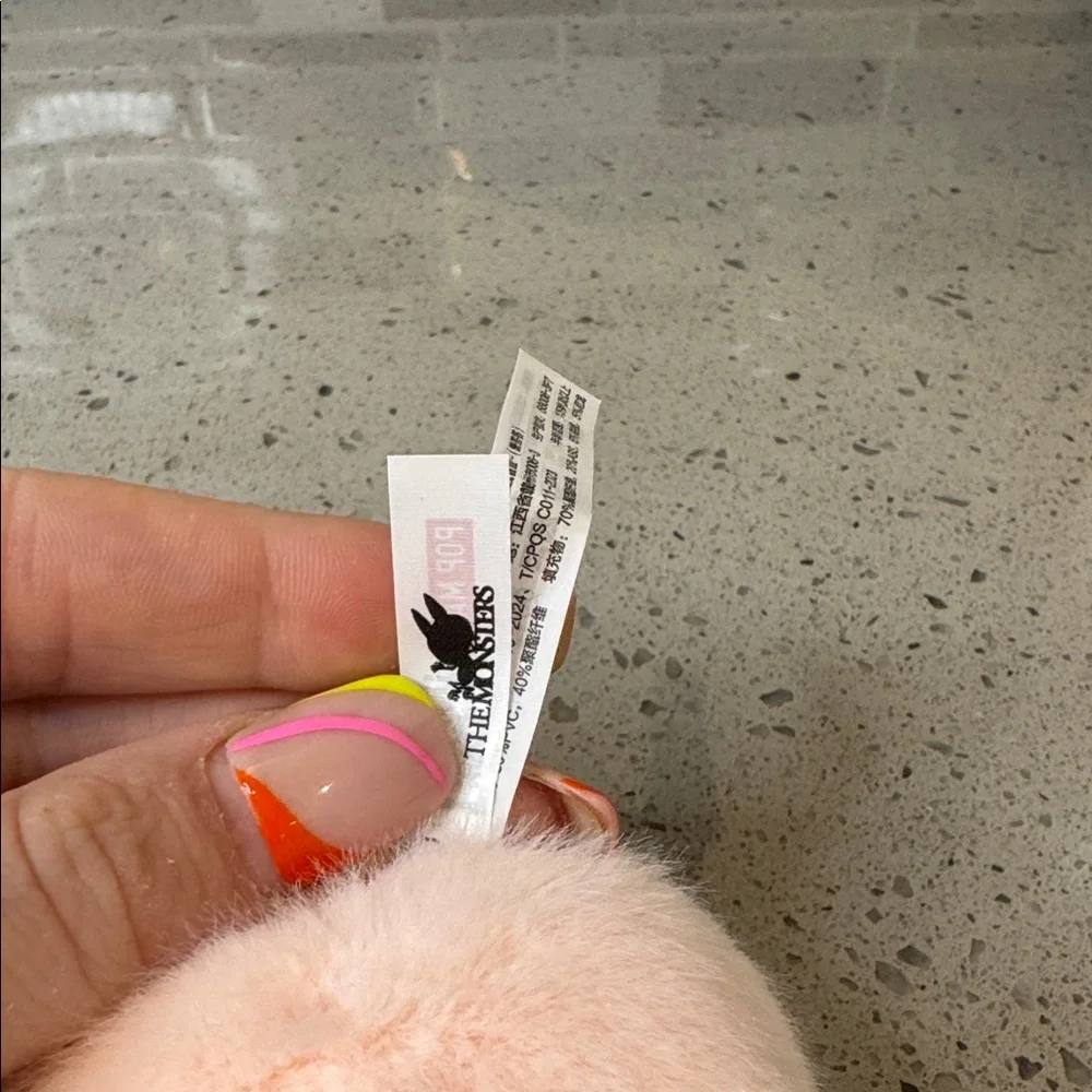 POP MART - DADA Have A Seat Labubu - Picture 3 of 7